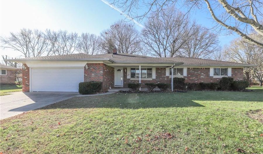 8220 Bishops Ln, Indianapolis, IN 46217 - 3 Beds, 2 Bath