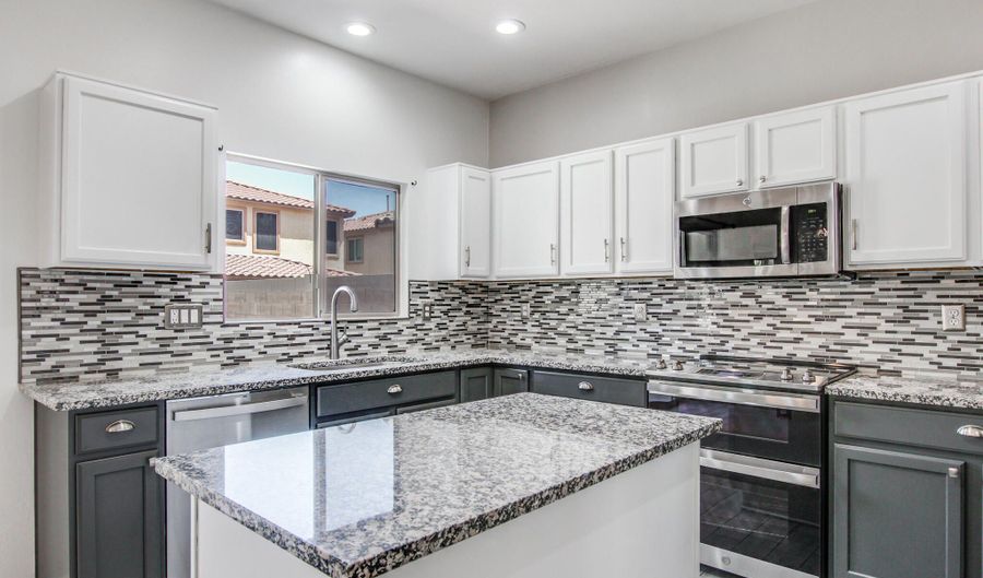 432 W Calle Sombra Linda, Sahuarita, AZ 85629 - 4 Beds, 3 Bath