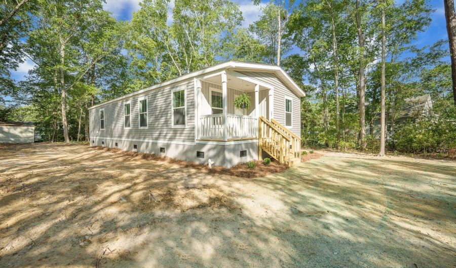 103 Bush Dr, Bonneau, SC 29431 - 3 Beds, 2 Bath