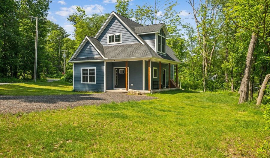 25 Ross Ave, Coventry, CT 06238 - 3 Beds, 2 Bath