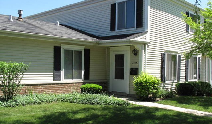 1507 Cove Dr, Prospect Heights, IL 60070 - 2 Beds, 1 Bath