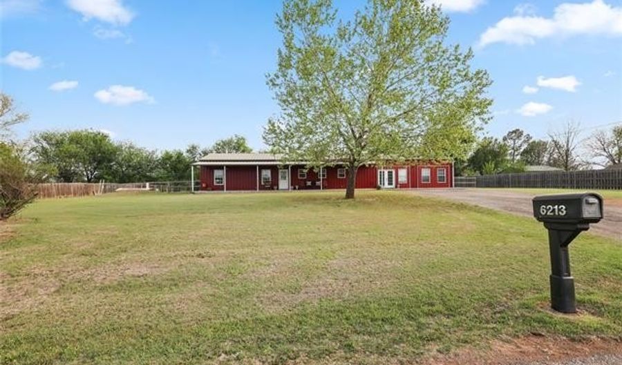 6213 Myall Rd, Ardmore, OK 73401 - 5 Beds, 4 Bath