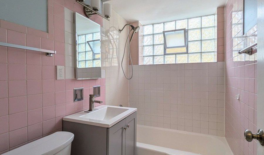 11840 S Karlov Ave BW, Alsip, IL 60803 - 1 Beds, 1 Bath