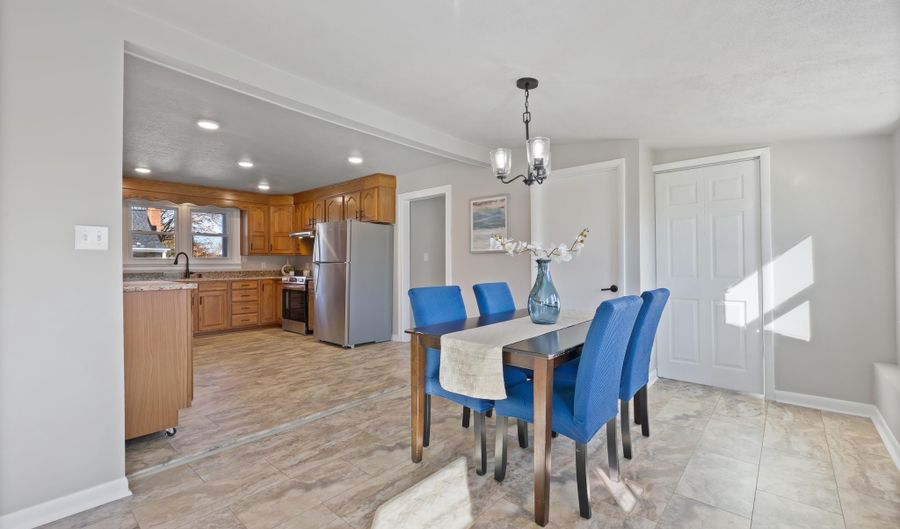 26 YOUNG Ave, Boonsboro, MD 21713 - 3 Beds, 1 Bath