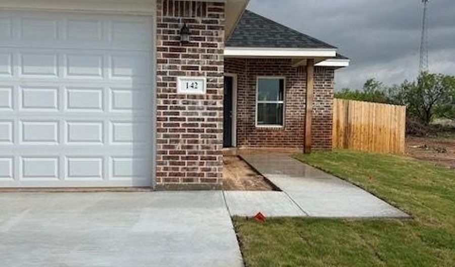 142 Pedernales, Abilene, TX 79606 - 3 Beds, 2 Bath