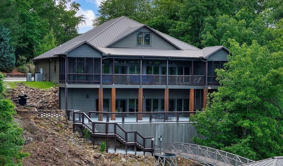 127 CO RD 221, Arley, AL 35541 - 8 Beds, 9 Bath