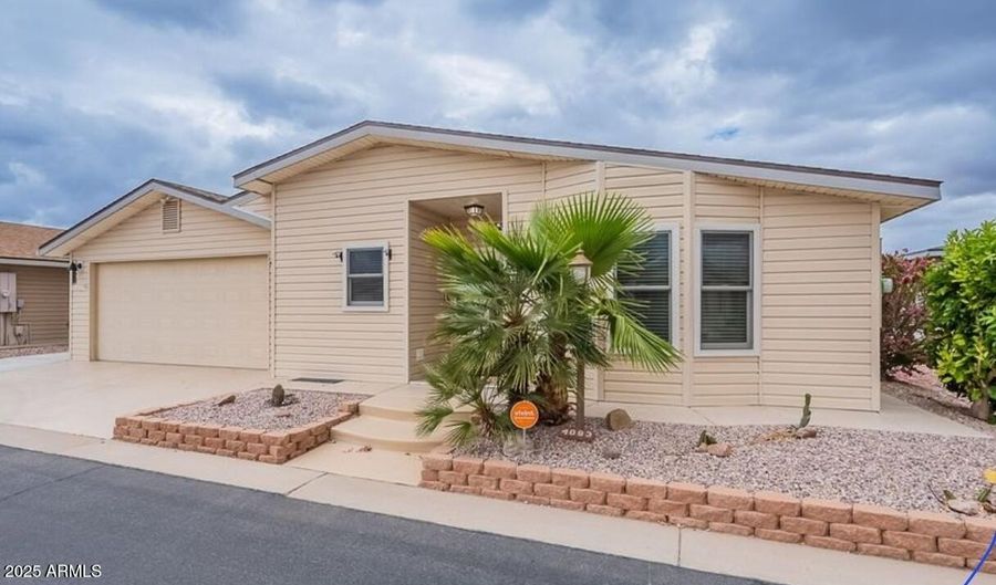 3301 S GOLDFIELD Rd 4093, Apache Junction, AZ 85119 - 3 Beds, 3 Bath