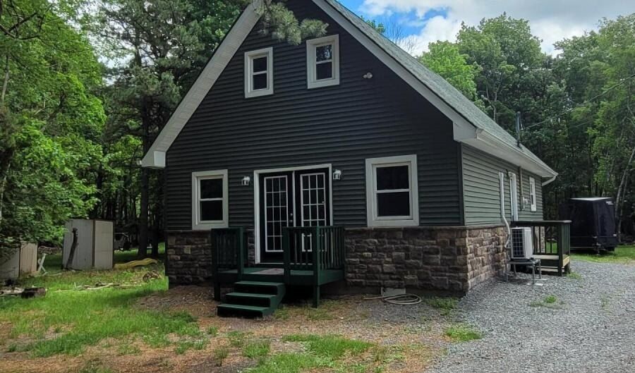 84 Parker Mews, Albrightsville, PA 18210 - 4 Beds, 2 Bath