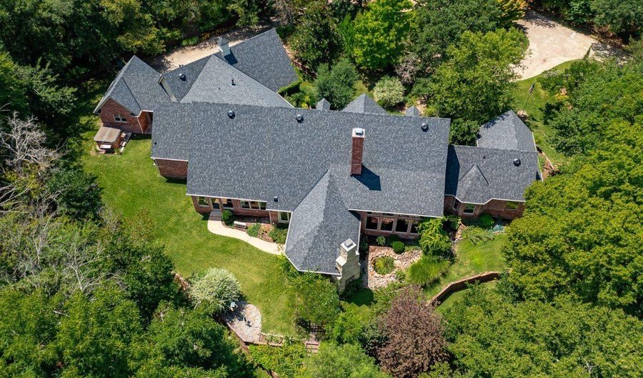 10250 Stone Gate Way, Arcadia, OK 73007 - 4 Beds, 4 Bath