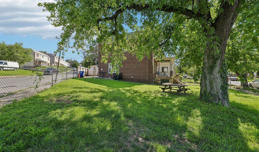 3707 BROOKLYN Ave, Baltimore, MD 21225 - 3 Beds, 2 Bath