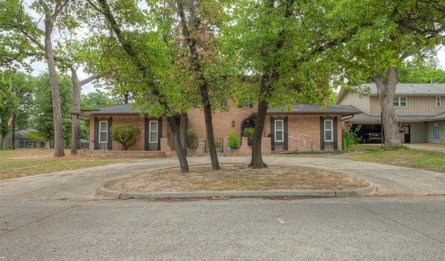 3128 N Timber Ave, Bethany, OK 73008 - 5 Beds, 4 Bath