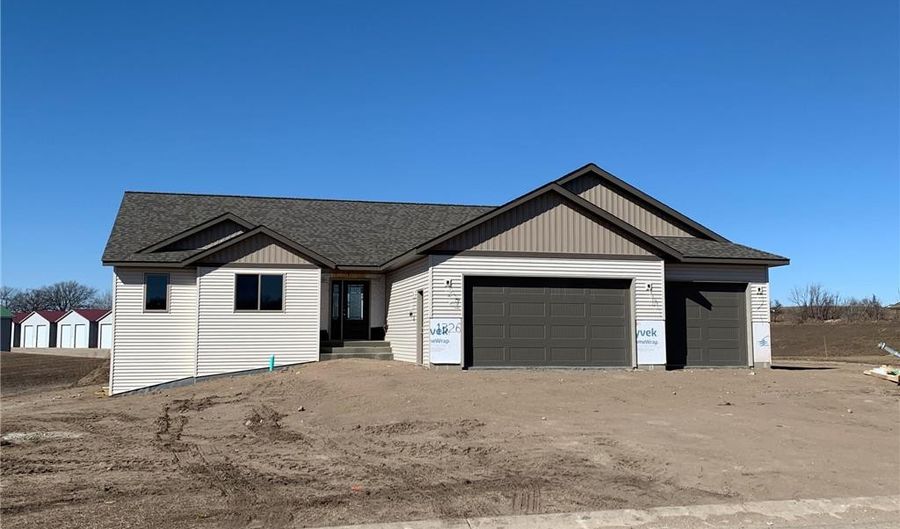 5113 Patriot Ct NE, Alexandria, MN 56308 - 4 Beds, 3 Bath