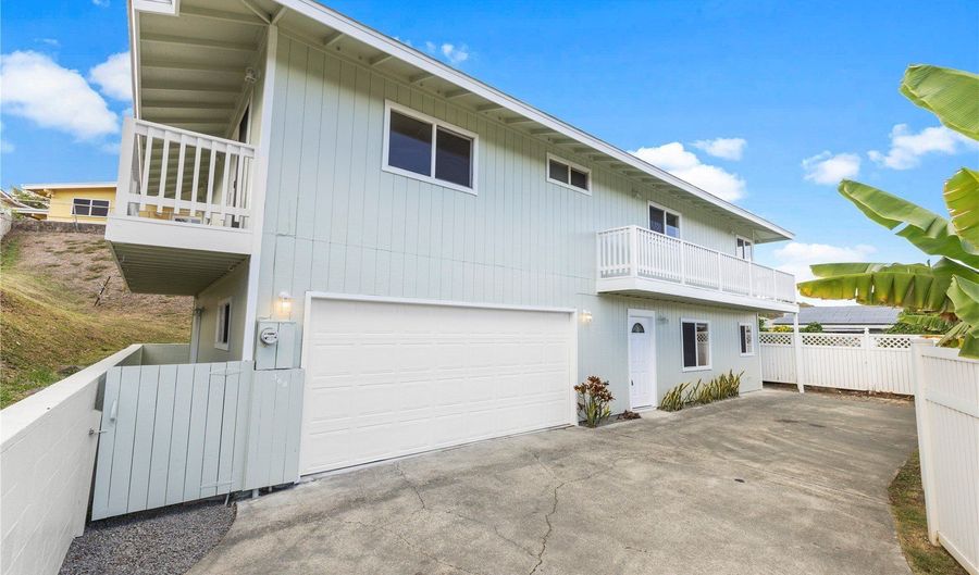 368 Keolu Dr, Kailua, HI 96734 - 5 Beds, 3 Bath