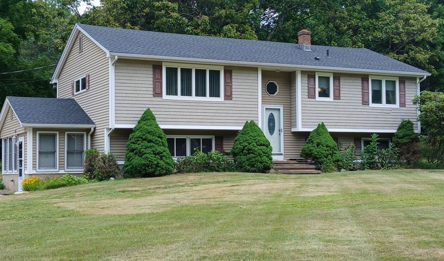 862 Babcock Hill Rd, Coventry, CT 06238 - 7 Beds, 2 Bath