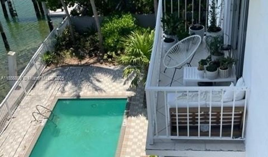9721 E Bay Harbor Dr 4D, Bay Harbor Islands, FL 33154 - 2 Beds, 2 Bath
