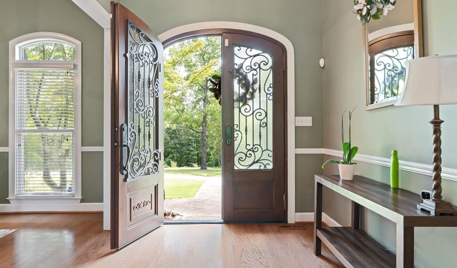 3469 SMOKEY Rd, Alabaster, AL 35007 - 5 Beds, 5 Bath