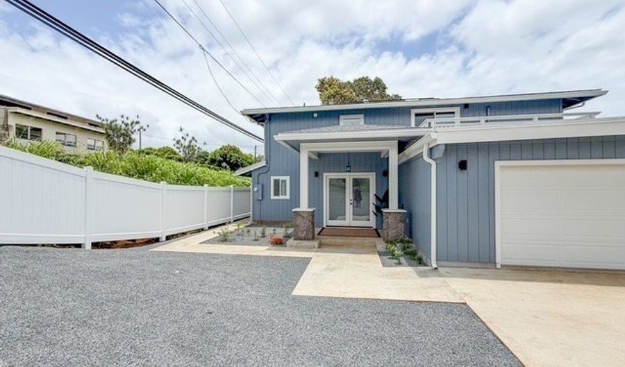 47-376 Ahuimanu Rd D, Kaneohe, HI 96744 - 6 Beds, 4 Bath