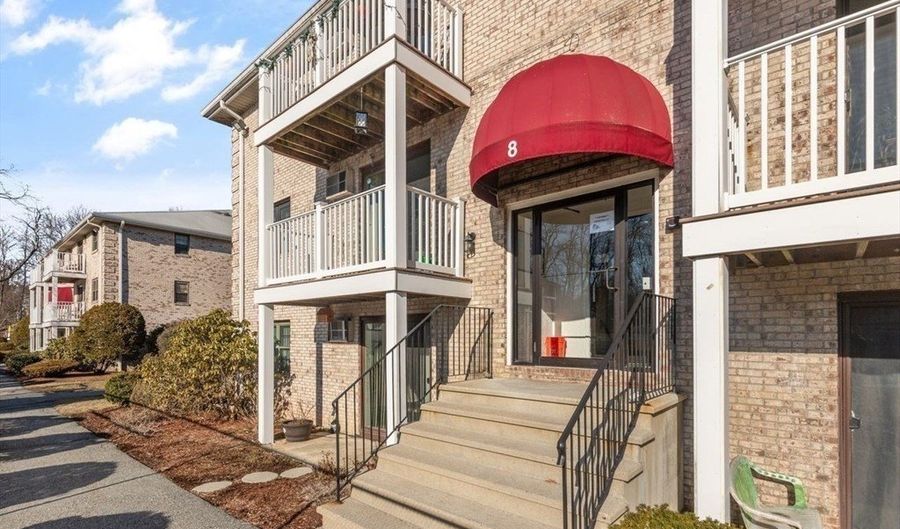 8 Kenmar Dr 72, Billerica, MA 01821 - 2 Beds, 1 Bath