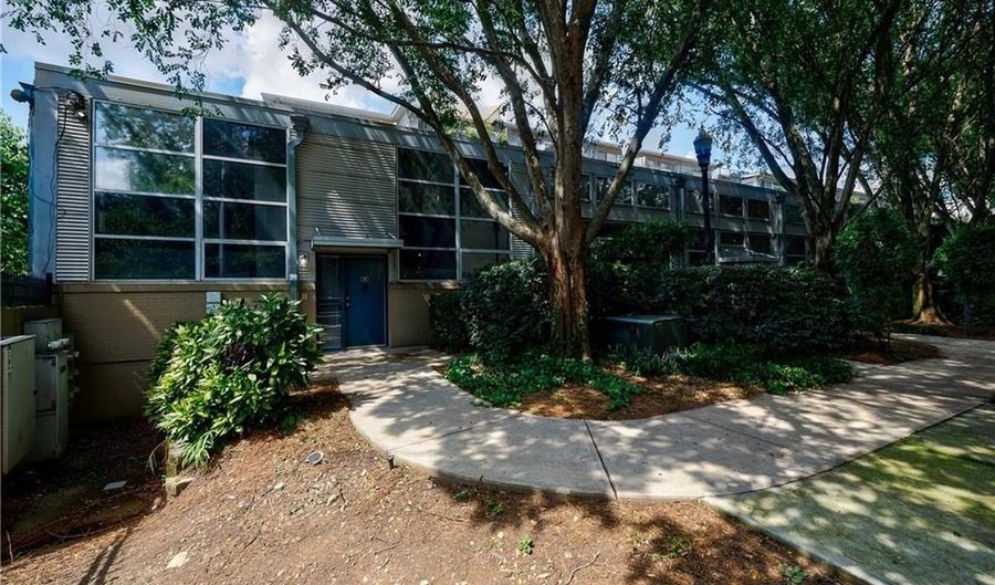 400 Village Pkwy NE 110, Atlanta, GA 30306 - 3 Beds, 4 Bath