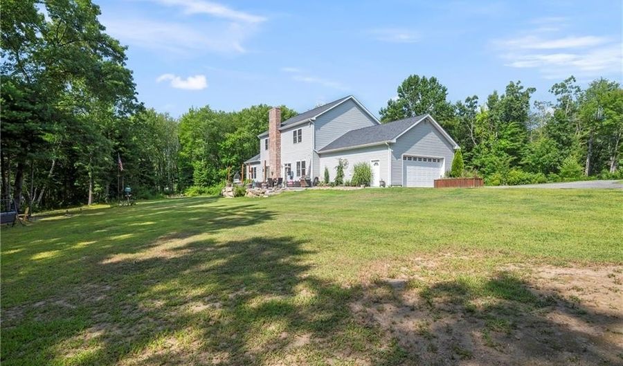420 E Wallum Lake Rd, Burrillville, RI 02859 - 4 Beds, 2 Bath