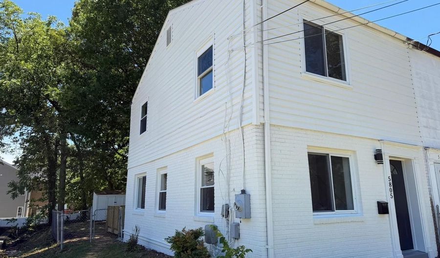 5805 BLAINE Dr, Alexandria, VA 22303 - 2 Beds, 1 Bath