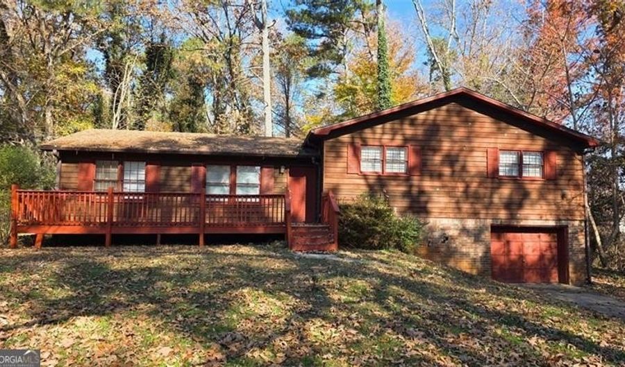 1824 Poinsetta Dr, Acworth, GA 30102 - 3 Beds, 3 Bath