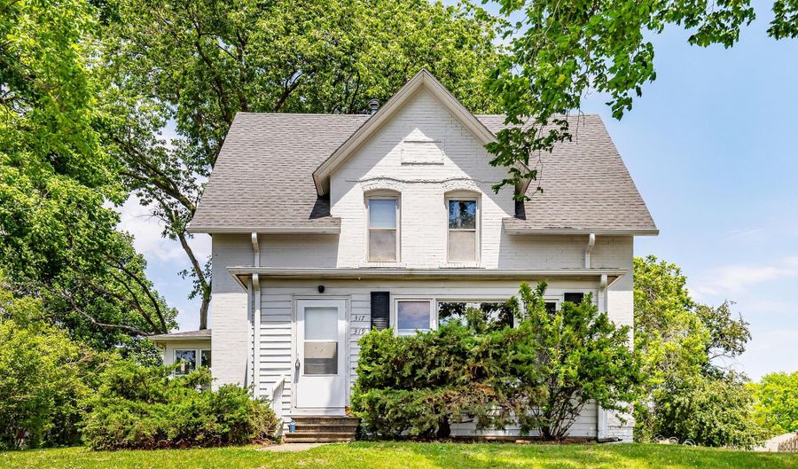 317 20th St 319, Ames, IA 50010 - 0 Beds, 0 Bath