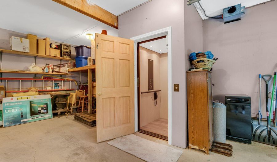 2952 Sennebec Rd, Appleton, ME 04862 - 3 Beds, 2 Bath