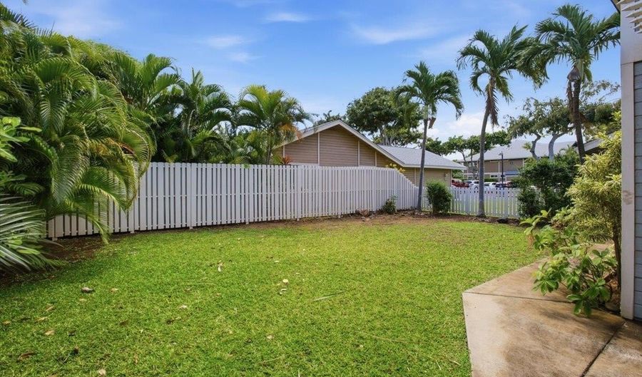 480 Kenolio Rd H, Kihei, HI 96753 - 3 Beds, 3 Bath
