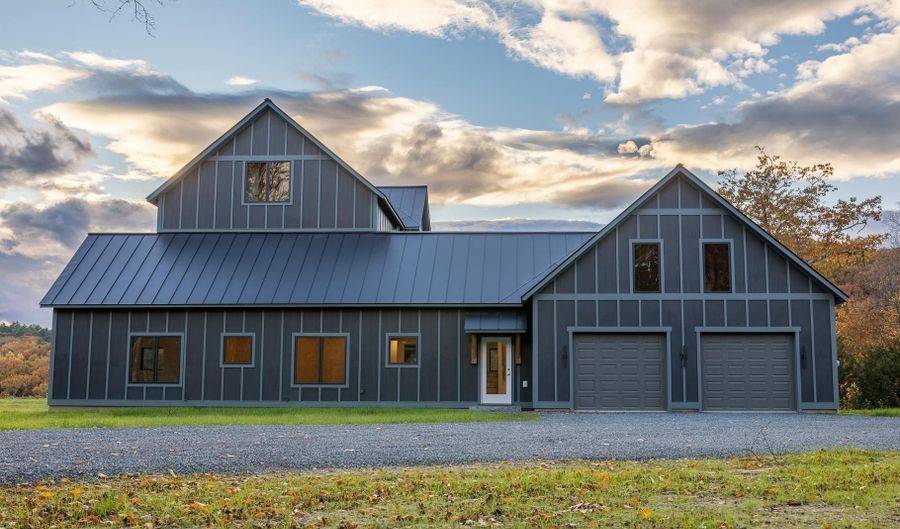 30 Farr Rd, Chesterfield, NH 03466 - 6 Beds, 6 Bath