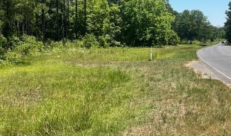 2423 A East Lincoln Rd, Brookhaven, MS 39601 - 0 Beds, 0 Bath