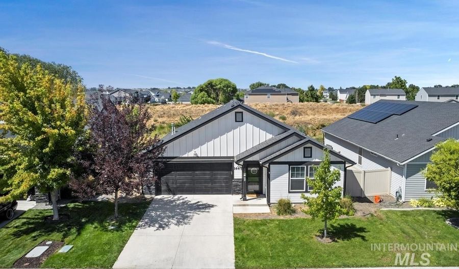 16673 Senden Ave, Caldwell, ID 83607 - 3 Beds, 2 Bath