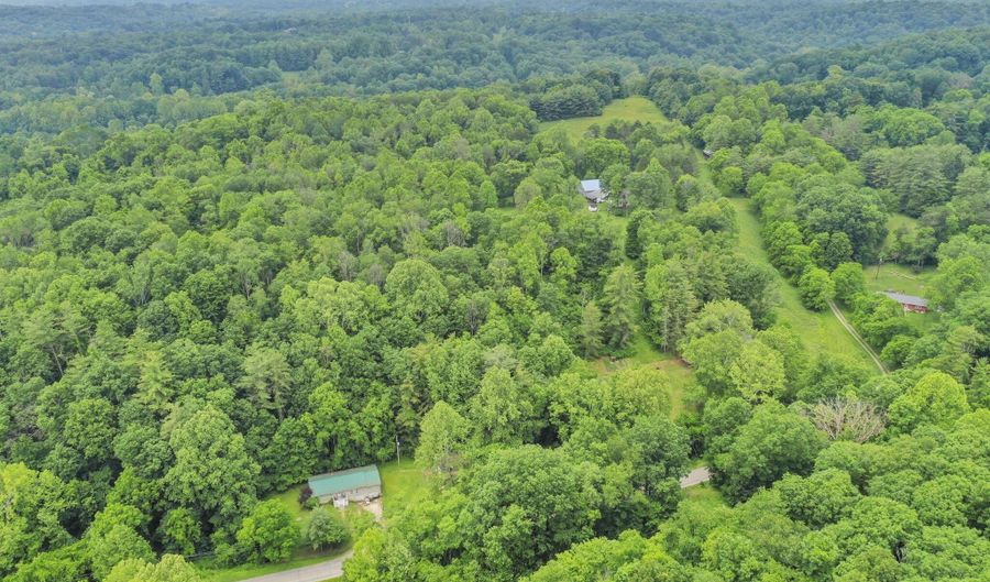 8175 Vore Ridge Rd, Athens, OH 45701 - 3 Beds, 2 Bath