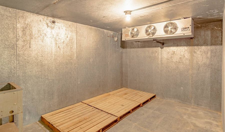 616 BMI Ln - Tract # 5 Terry White Est, Albany, KY 42602 - 0 Beds, 0 Bath