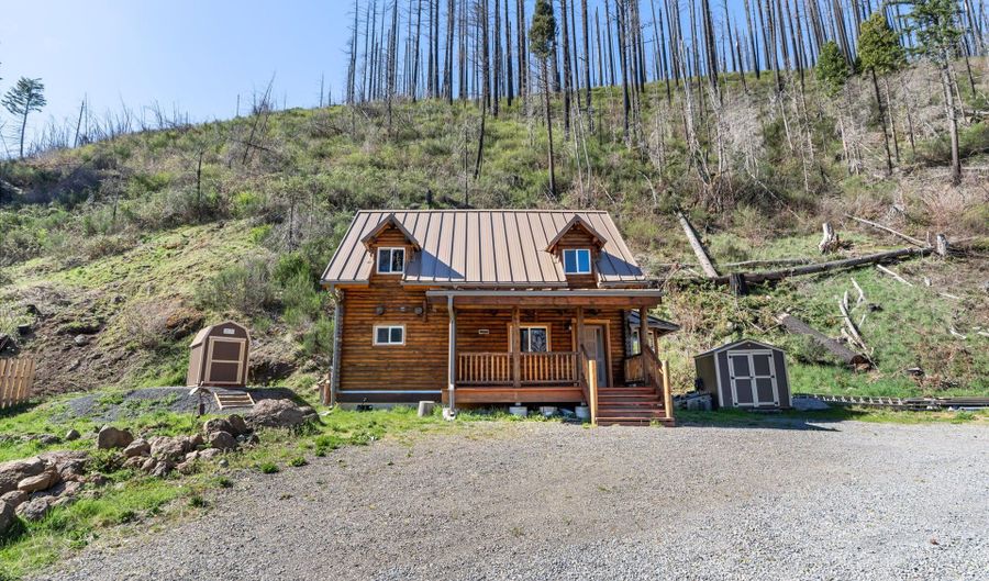 52633 MCKENZIE Hwy, Blue River, OR 97413 - 3 Beds, 2 Bath