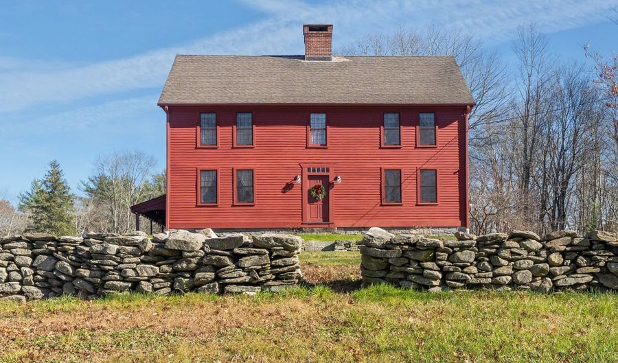 245 Brooklyn Rd, Canterbury, CT 06331 - 4 Beds, 3 Bath