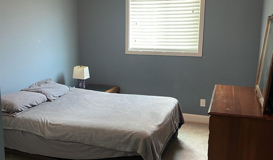 135 S Brittingham Pl, Madison, WI 53715 - 3 Beds, 5 Bath