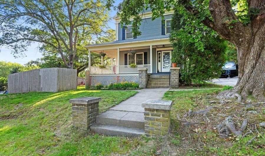 70 Harris St, Coventry, RI 02816 - 3 Beds, 2 Bath