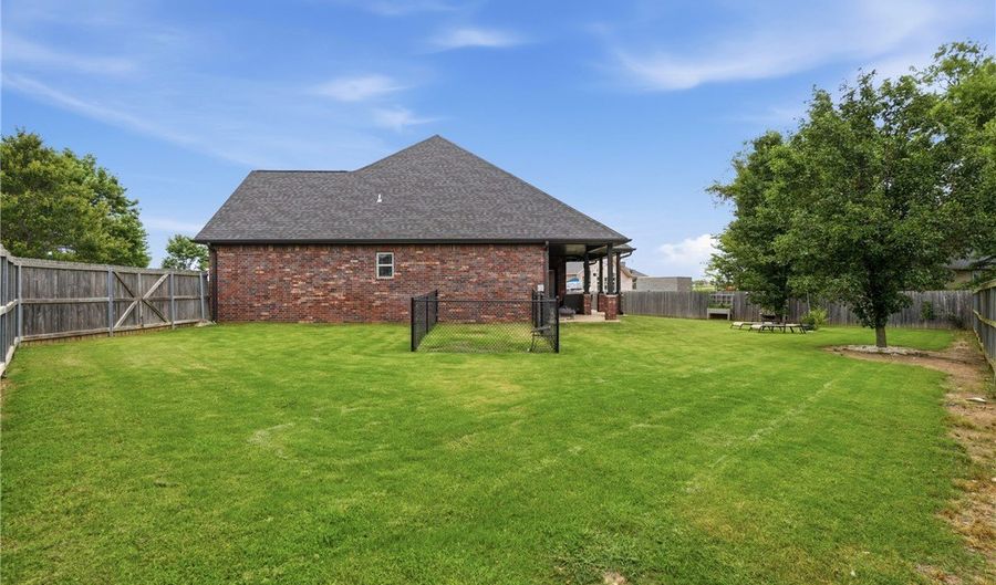3705 SW Banbury Dr, Bentonville, AR 72713 - 4 Beds, 4 Bath