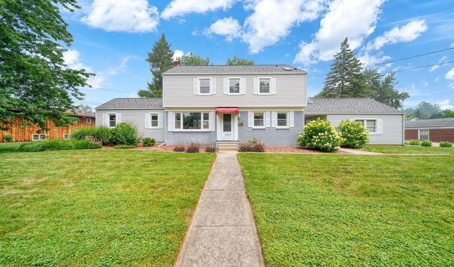 1058 Orchard Rd, Adrian, MI 49221 - 4 Beds, 3 Bath