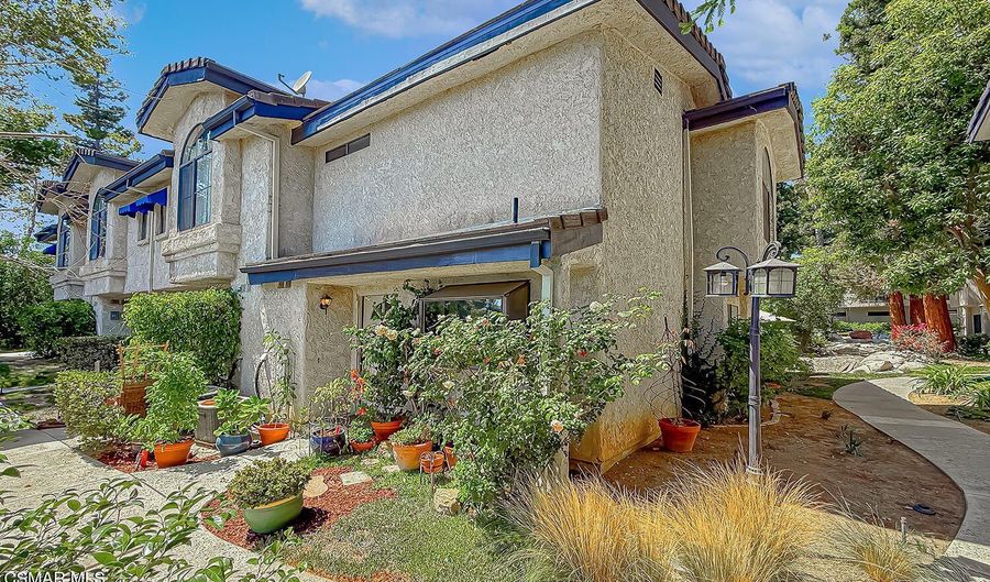 5720 Skyview Way F, Agoura Hills, CA 91301 - 1 Beds, 2 Bath