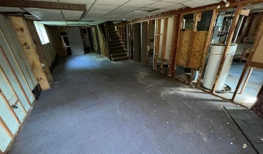 4021 Aberdeen Ave, Alton, IL 62002 - 3 Beds, 1 Bath