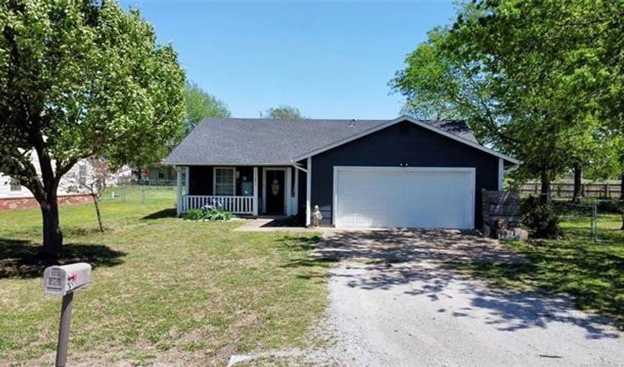 11611 N 194th East Ave, Collinsville, OK 74021 - 3 Beds, 2 Bath