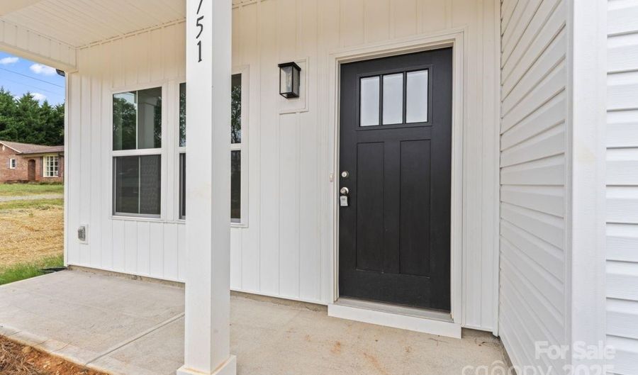 751 Mockingbird Rd 1, Albemarle, NC 28001 - 3 Beds, 2 Bath