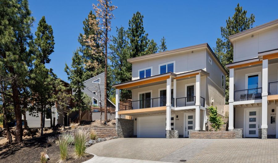 2088 NW Trenton Ave, Bend, OR 97703 - 3 Beds, 3 Bath
