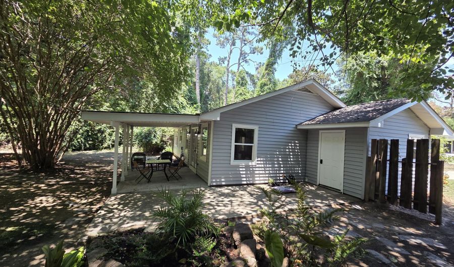11 Presnell Cir, Beaufort, SC 29902 - 3 Beds, 2 Bath