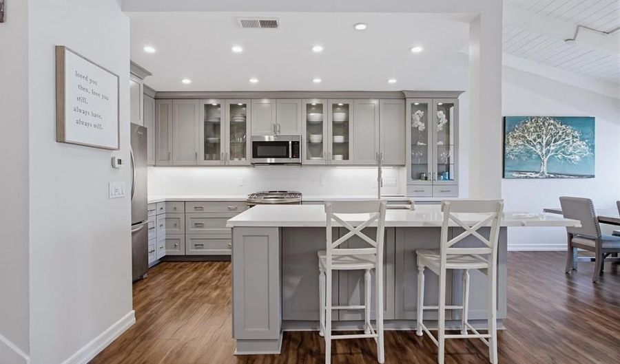 2842 Luciernaga St, Carlsbad, CA 92009 - 3 Beds, 3 Bath