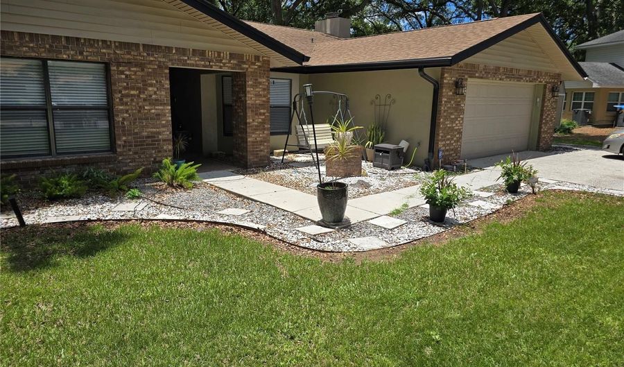 909 HEATHERBROOK Dr, Auburndale, FL 33823 - 4 Beds, 3 Bath