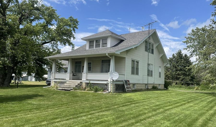1985 County Rd 15 Blvd, Ames, NE 68621 - 4 Beds, 2 Bath