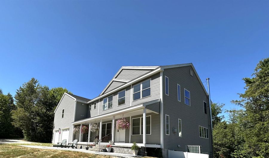 76 Curries Way, Brookfield, NH 03872 - 4 Beds, 4 Bath